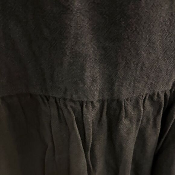 Disturbia Elegant Black Button-Down Dress - Picture 14 of 16